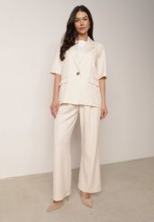 Beżowy Garniturowy Komplet Marynarka na Krótki Rękaw i Szerokie Spodnie Amalilia. Brązowe marynarki i żakiety damskie Born2be, bez wzorów, z szyfonu, biznesowe. Za 229.99 zł.