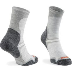 Męskie skarpety trekkingowe Bridgedale Ultralight T2 Performance Crew Merino. Szare skarpetki męskie Bridgedale, bez wzorów. Za 92.98 zł.