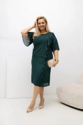 Sukienka Estelle w kolorze butelkowej zieleni - zwiewna szyfonowa kreacja PLUS SIZE XXL OVERSIZE WIOSNA. Zielone sukienki damskie Moda Size Plus Iwanek, na imprezę, na wiosnę, l, bez wzorów, z elastanu, eleganckie, z asymetrycznym kołnierzem, plus size, bez ramiączek, midi, asymetryczne. Za 379.90 zł.