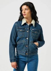 WRANGLER DAMSKA KURTKA JEANSOWA WRANGLER HERITAGE SHERPA JACKET WASHED OUT 112355410. Kurtki damskie Wrangler, s, bez wzorów, z jeansu, bez kaptura. W wyprzedaży za 229.99 zł.