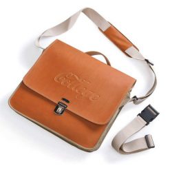 Monte Grappa torba na ramię 8L College brązowa z eko-skóry. Brązowe torby męskie na ramię SELLE MONTE GRAPPA, bez wzorów, ze skóry, na ramię. Za 359.20 zł.