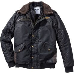 Kurtka ze sztucznym futerkiem Regular Fit bonprix czarny. Czarne kurtki męskie bonprix, m, bez wzorów, bez kaptura. Za 119.99 zł.