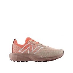 Buty biegowe New Balance FuelCell Venym Beżowo-Pomarańczowe. Brązowe buty fitness męskie New Balance. Za 645.10 zł.