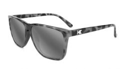 Okulary przeciwsłoneczne dla dorosłych - kategoria 3 z polaryzacją - Granite. Brązowe okulary przeciwsłoneczne męskie KNOCKAROUND, prostokątne. Za 149.60 zł.
