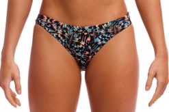 Bikini - dół od bikini Funkita Hipster Brief Copper Cluster. Brązowe bikini damskie FUNKITA, bez wzorów. Za 129.00 zł.