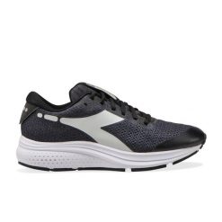 Buty biegowe damskie DIADORA KURUKA 5 W. Czarne obuwie do biegania damskie Diadora. Za 119.99 zł.