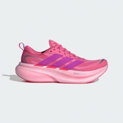 Buty Supernova Glide W Running. Czerwone obuwie do biegania damskie Adidas. Za 569.00 zł.
