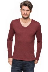 MĘSKI SWETER TOM TAILOR V-NECK WITH RIB DETAILS BURGUNDY DARK RED 3018534.00.15 COL. 4499. Czerwone swetry męskie Tom Tailor, m, bez wzorów, bez kołnierzyka. W wyprzedaży za 59.99 zł.