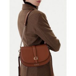 Torebka Guess. Brązowe torebki klasyczne damskie Guess, z aplikacjami, bez dodatków. Za 529.99 zł.