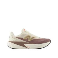 Buty biegowe New Balance FuelCell Rebel v5 Beżowe. Brązowe buty fitness męskie New Balance, do biegania. Za 775.15 zł.