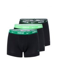 Nike bokserki w zestawie 3 sztuk Mężczyźni Bawełna czarny, M. Czarne bokserki męskie Nike, bez wzorów, z bawełny. Za 179.95 zł.