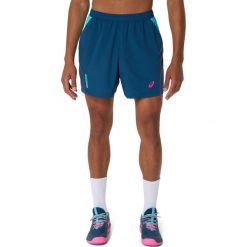 7-calowe spodenki Asics Court. Niebieskie szorty męskie Asics, bez wzorów, z materiału, eleganckie. Za 256.00 zł.