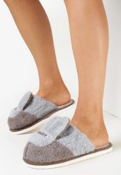 Brązowe Futrzane Kapcie Królik Harash. Brązowe kapcie damskie Born2be, z futra. Za 34.99 zł.