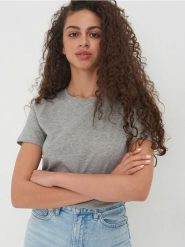 Koszulka basic - szary. Szare t-shirty damskie Sinsay, l, bez wzorów, z bawełny, bez kołnierzyka. Za 9.99 zł.
