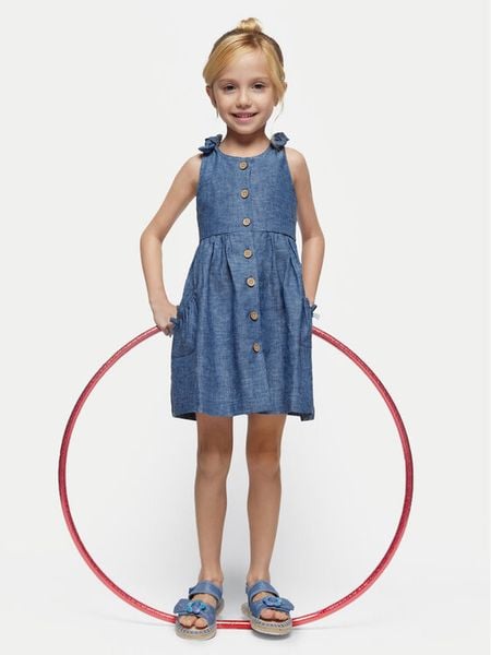 Mayoral Sukienka letnia 3928 Niebieski Regular Fit. Niebieskie sukienki dziewczęce Mayoral, na lato, bez wzorów, z bawełny, bez ramiączek. Za 159.99 zł.