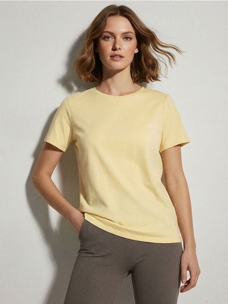 Bawełniana koszulka z krótkim rękawem - yellow jeans. Żółte t-shirty damskie Sinsay, l, bez wzorów, z bawełny, bez kołnierzyka. Za 9.99 zł.