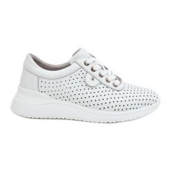 Damskie Skórzane Buty Sportowe Vinceza 79532 Białe. Białe buty sportowe na co dzień damskie bez wzorów, ze skóry. Za 245.28 zł.