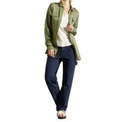 Koszula turystyczna damska SuperDry Military. Zielone koszule damskie Superdry., l, bez wzorów, z lyocellu, klasyczne, bez kołnierzyka, bez ramiączek. Za 191.99 zł.