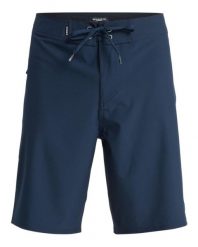 Spodenki boardshort dla Mężczyzn SURFSILK KAIMANA 20". Czarne kąpielówki męskie Quiksilver, m, bez wzorów, z elastanu, do pływania. Za 219.99 zł.