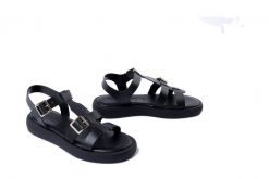 WONDERS AB-1012 negro, sandały damskie. Czarne sandały damskie Wonders, bez wzorów, ze skóry, bez obcasa, na obcasie. Za 391.92 zł.
