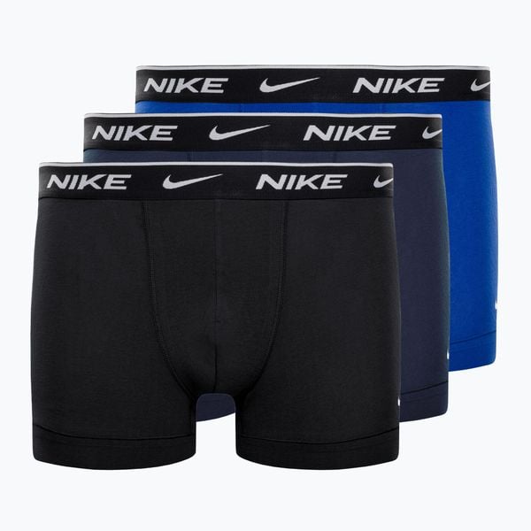Bokserki męskie Nike Everyday Cotton Stretch Trunk 3 pary. Bokserki męskie Nike, bez wzorów, z bawełny. Za 149.99 zł.