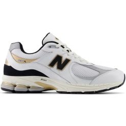 Buty New Balance M2002RPN białe. Białe buty sportowe na co dzień męskie z gumy, bez zapięcia. Za 833.47 zł.