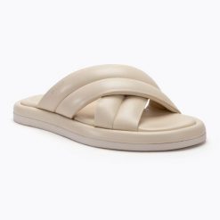 Klapki damskie GANT Clareha. Brązowe klapki damskie Gant, bez wzorów, z materiału, bez obcasa. Za 529.99 zł.