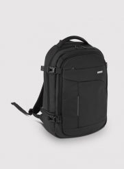 PAKO LORENTE – Czarny plecak męski. Czarne plecaki męskie Pako Lorente, bez wzorów, z poliesteru. Za 199.99 zł.
