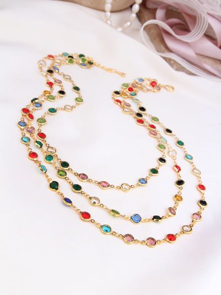 L'Atelier de Gaia Pozłacany naszyjnik z elementami ozdobnymi - dł. 50 cm rozmiar: onesize. Żółte naszyjniki damskie L'Atelier de Gaia, pozłacane. Za 82.83 zł.