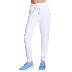 Spodnie sportowe damskie Skechluxe Elevate Jogger Pant. Białe spodnie dresowe damskie Skechers, bez wzorów, z poliesteru. Za 229.99 zł.