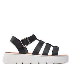 Sandały Geox. Czarne sandały damskie Geox, bez wzorów, bez obcasa, na płaskiej podeszwie. Za 299.99 zł.