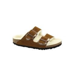 Klapki Birkenstock Arizona VL Shearling Mink wąskie narrow (1001135). Brązowe klapki damskie Birkenstock, bez wzorów, z materiału, bez obcasa. Za 559.00 zł.