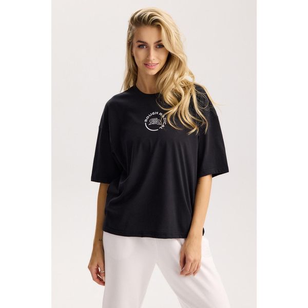 Damska koszulka sportowa Rough Radical Essential Fit Women. Czarne bluzki sportowe damskie ROUGH RADICAL, l, bez kołnierzyka, bez ramiączek. Za 99.90 zł.
