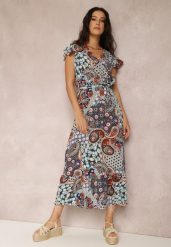 Niebieska Sukienka Hesena. Niebieskie sukienki damskie Renee, na imprezę, na lato, l, bez wzorów, z materiału, boho, bez kołnierzyka, bez ramiączek, midi, kopertowe. W wyprzedaży za 34.99 zł.