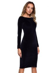 Made of emotion Sukienka w kolorze granatowym rozmiar: S. Niebieskie sukienki damskie Made Of Emotion, s, bez wzorów, z bawełny, bez kołnierzyka, bez ramiączek, midi. Za 191.42 zł.