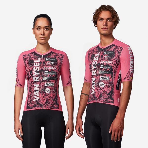 Koszulka na rower szosowy Van Rysel RCR-R Replica VR Roubaix. T-shirty sportowe męskie VAN RYSEL, m, z elastanu, bez ramiączek, rowerowe. Za 299.99 zł.