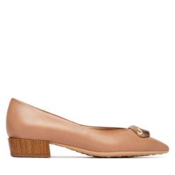 Czółenka Hispanitas. Brązowe czółenka damskie Hispanitas, bez wzorów, bez obcasa. Za 569.99 zł.