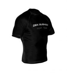 Koszulka kompresyjna Team Rashguard DBX Bushido MORE DRY. Białe t-shirty sportowe męskie DBX BUSHIDO, m, z elastanu, bez ramiączek, na fitness i siłownię. Za 149.99 zł.