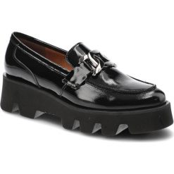 Czarne Półbuty Karino Eleganckie Skórzane Buty. Czarne półbuty damskie Karino, bez wzorów, ze skóry, eleganckie, bez obcasa, na obcasie. Za 349.00 zł.
