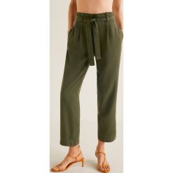 Mango - Jeansy Jungle. Zielone jeansy damskie Mango, z podwyższonym stanem. W wyprzedaży za 79.90 zł.