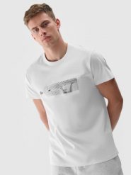 4F T-shirt z nadrukiem regular męski - biały S. Białe t-shirty męskie 4f, m, bez wzorów, z dzianiny, bez kołnierzyka. W wyprzedaży za 39.99 zł.