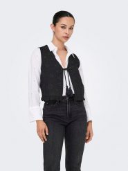 ONLY Top w kolorze czarnym rozmiar: XS. Czarne topy damskie Only, xs, bez wzorów, bez kołnierzyka. Za 74.63 zł.