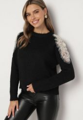 Czarny Sweter Ozdobiony Cekinami Cyrkoniami i Perełkami z Wełną Tiavella. Czarne swetry klasyczne damskie Born2be, na zimę, l, z jeansu, bez kołnierzyka. Za 169.99 zł.