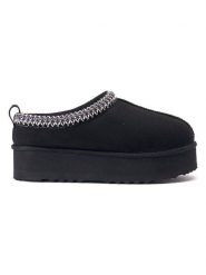 Mandel Botki "Ria" w kolorze czarnym rozmiar: 38. Czarne botki damskie Mandel, z materiału, bez obcasa, bez zapięcia. Za 213.69 zł.