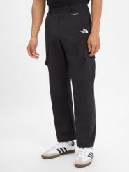 The North Face spodnie cargo Mężczyźni Sztuczne włókno czarny, 28. Czarne spodnie materiałowe męskie The North Face, bez wzorów, z materiału. Za 279.95 zł.