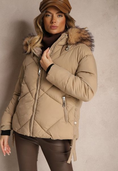 Ciemnobeżowa Kurtka z Pikowanymi Przeszyciami Kapturem i Rozcięciami na Napy Tintovia. Brązowe kurtki damskie Renee, m, bez wzorów, z futra. Za 134.99 zł.