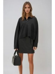 Weekday Sweter w kolorze czarnym rozmiar: M. Czarne swetry klasyczne damskie Weekday, m, bez kołnierzyka. Za 109.26 zł.