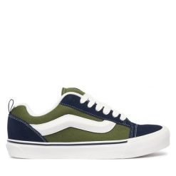 Tenisówki Vans. Zielone trampki i tenisówki męskie Vans, bez wzorów, bez zapięcia. Za 399.99 zł.