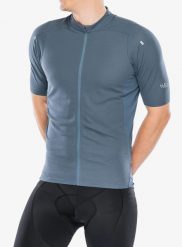 Koszulka rowerowa męska Rab Cinder Jersey. Niebieskie t-shirty sportowe męskie RAB, l, z jersey, bez ramiączek, na fitness i siłownię. Za 395.99 zł.