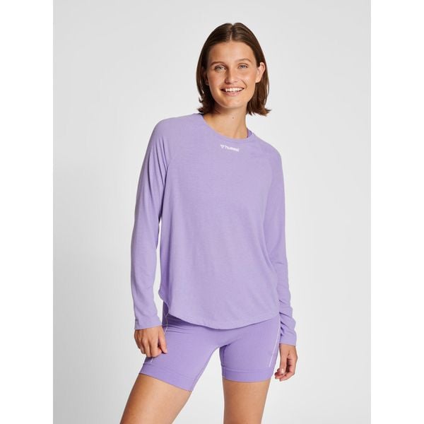 Damska koszulka z długim rękawem Hummel MT Vanja. Fioletowe bluzki sportowe damskie HUMMEL, bez kołnierzyka, bez ramiączek. Za 161.50 zł.